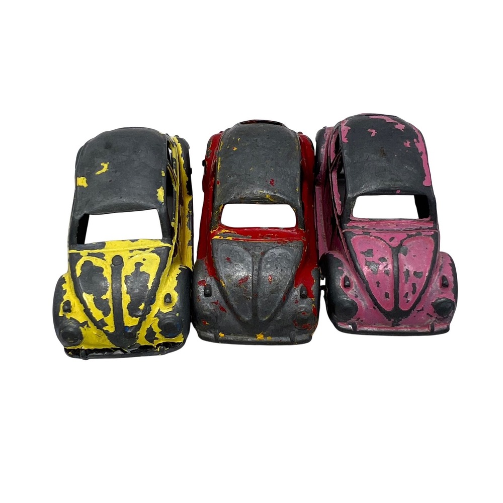 Vintage Diecast Metal Volkswagen Beetle Toy Car Lot of 3 VW Bug Yellow Pink‎ Red